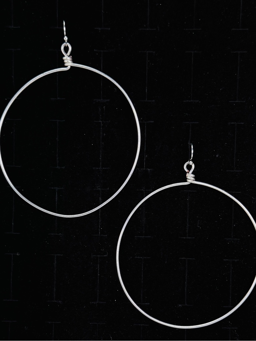 Vintage Silvertone, large minimalist hoop, dangle pierced earrings